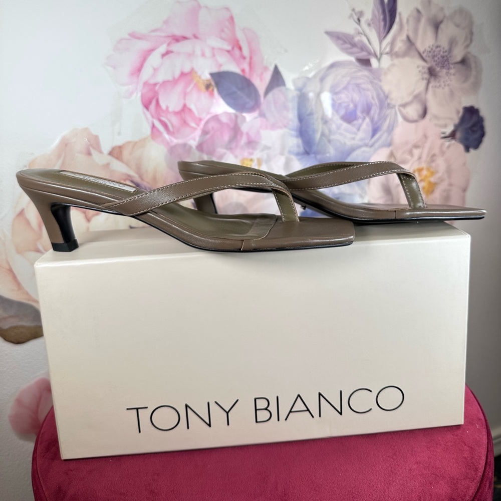 Tony Bianco Topaz Sandal in Liqueur leather kitten heel open toe flip flop - Picture 4 of 11